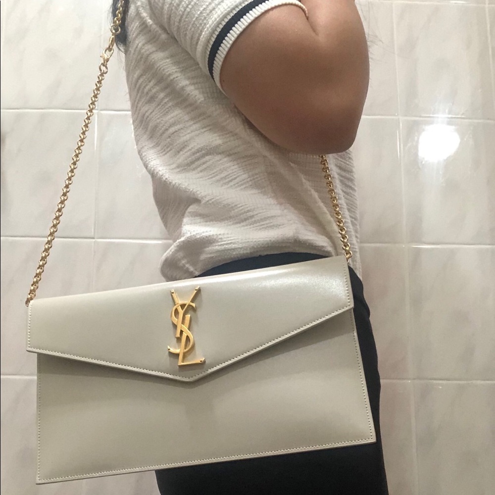 YSL Uptown Clutch - Smooth Leather & Gold Hardware - Picture 7 of 7